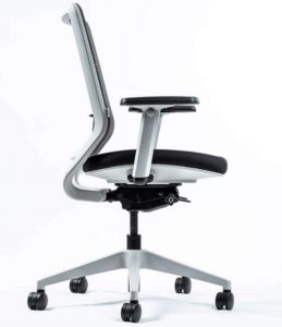 Yaasa Chair